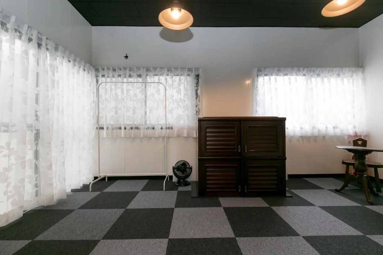 Modern Japanese Style House Mineo Shoten Tokyo Holiday home